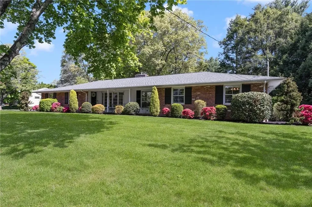 132 Timberline Road Warwick RI 02886