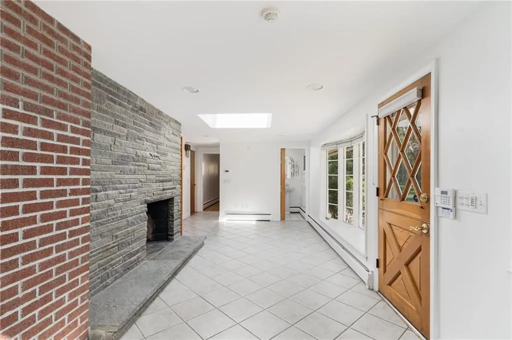 132 Timberline Road Warwick RI 02886