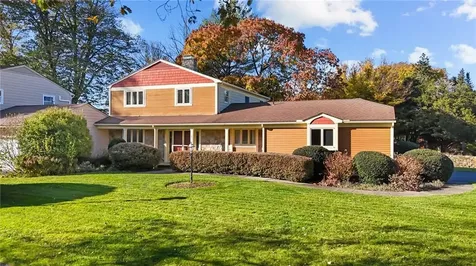 3 Hanley Farm Road Warren RI 02885