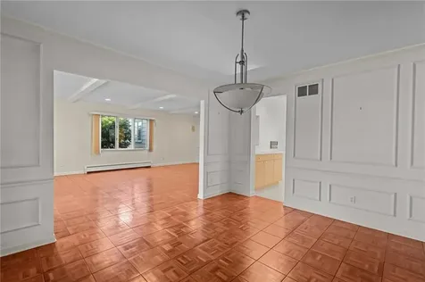 3 Hanley Farm Road Warren RI 02885