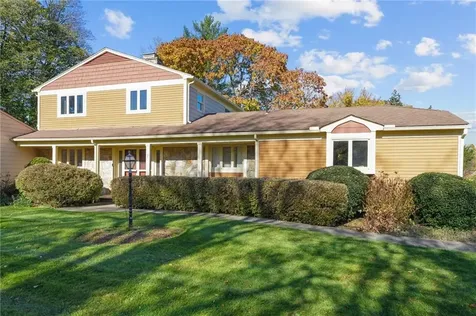 3 Hanley Farm Road Warren RI 02885