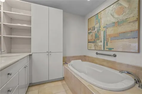 3 Hanley Farm Road Warren RI 02885