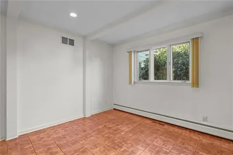 3 Hanley Farm Road Warren RI 02885