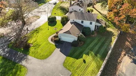 3 Hanley Farm Road Warren RI 02885