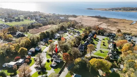 3 Hanley Farm Road Warren RI 02885