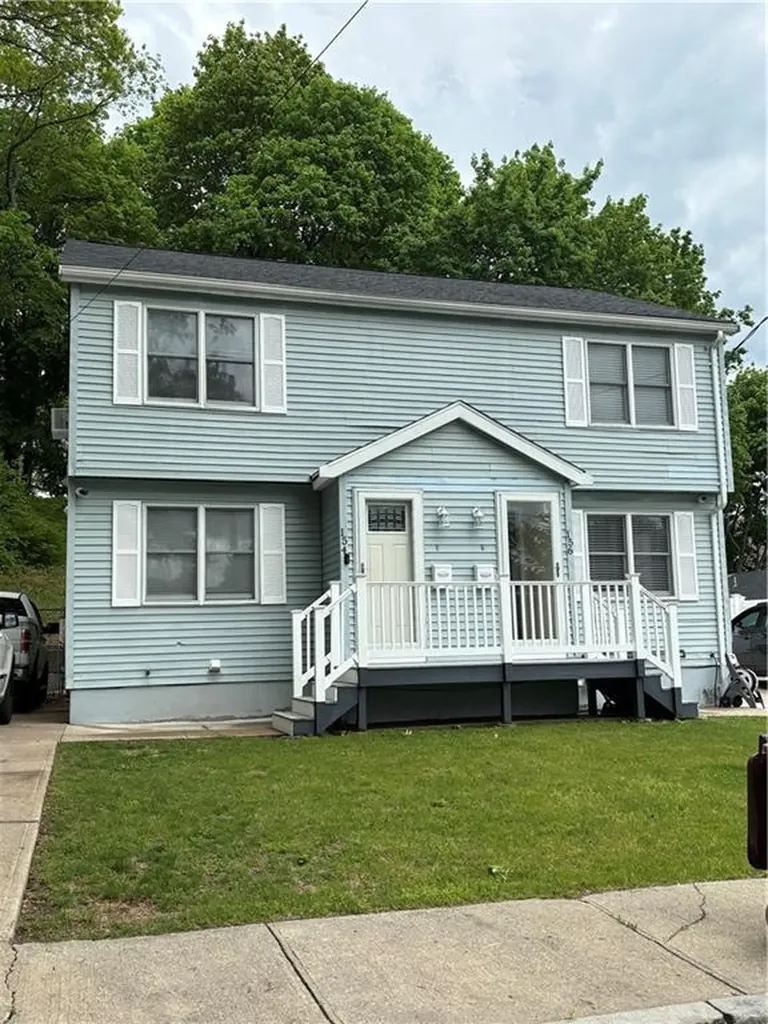 156 Hazel Street Woonsocket RI 02895