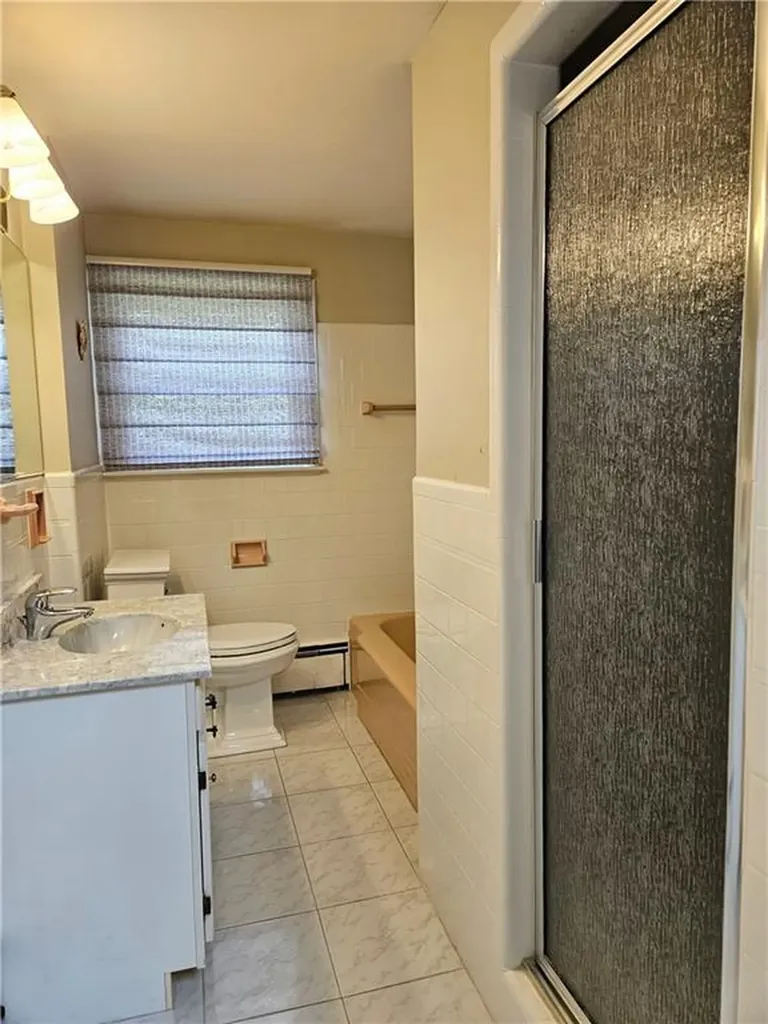 66 East Bel Air Road Cranston RI 02920