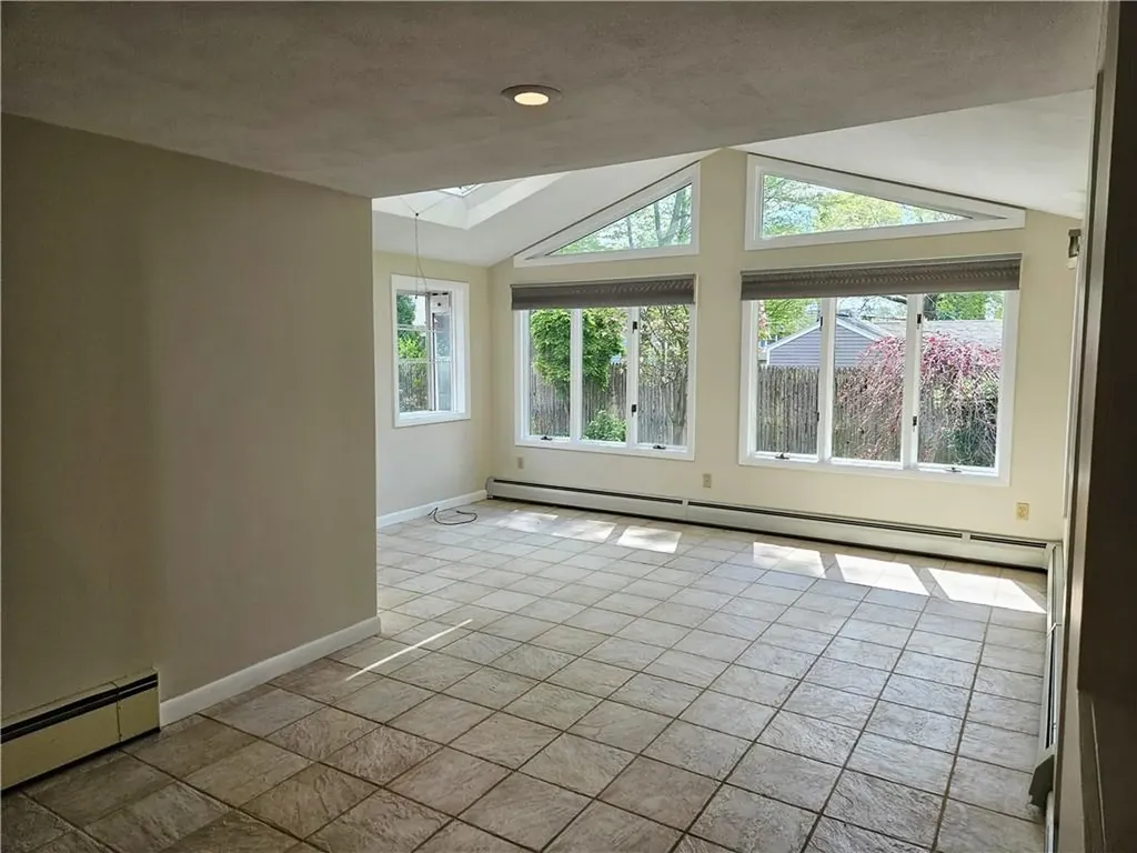 66 East Bel Air Road Cranston RI 02920