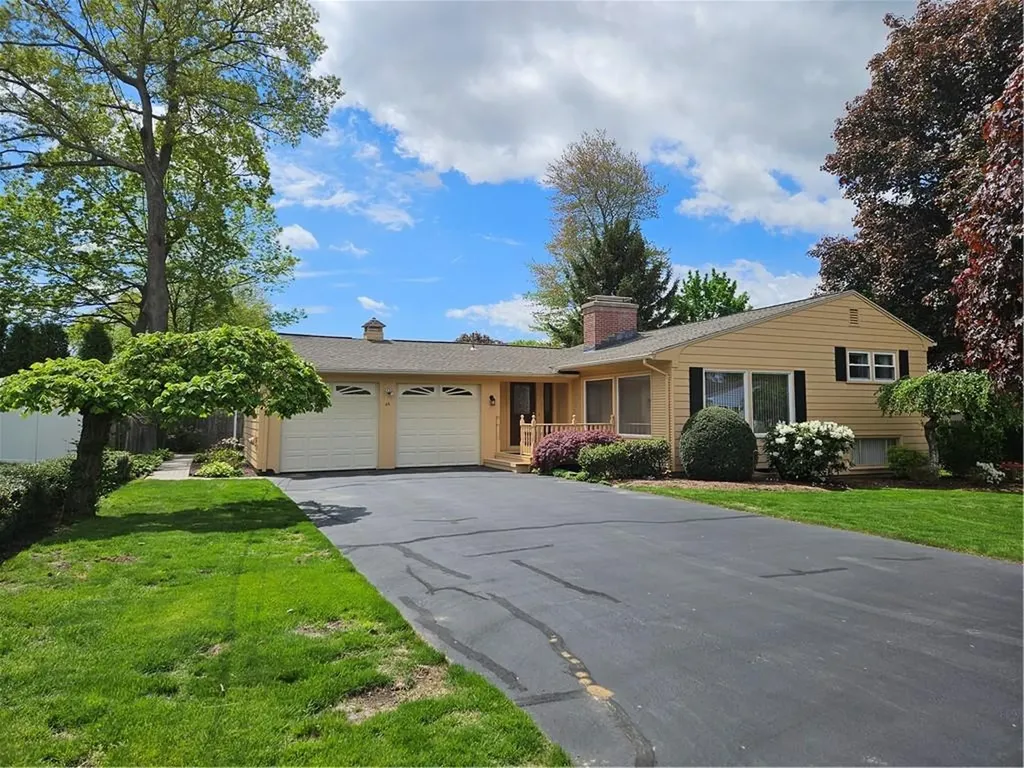 66 East Bel Air Road Cranston RI 02920