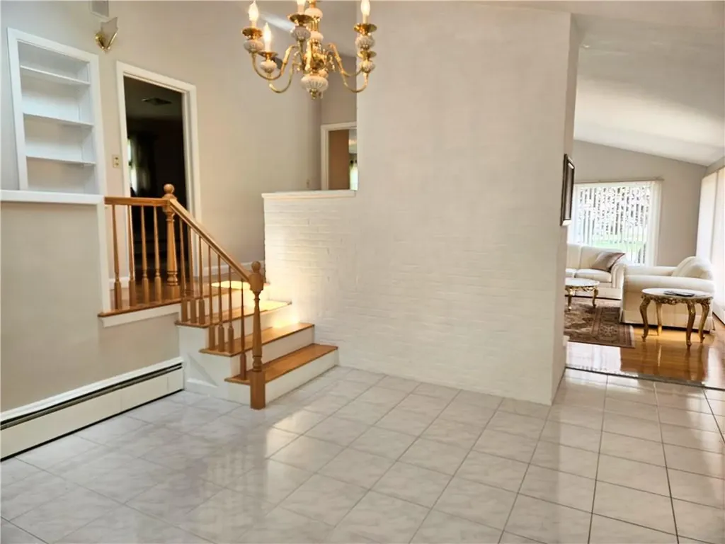 66 East Bel Air Road Cranston RI 02920