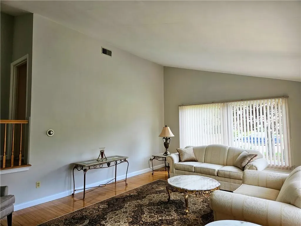 66 East Bel Air Road Cranston RI 02920