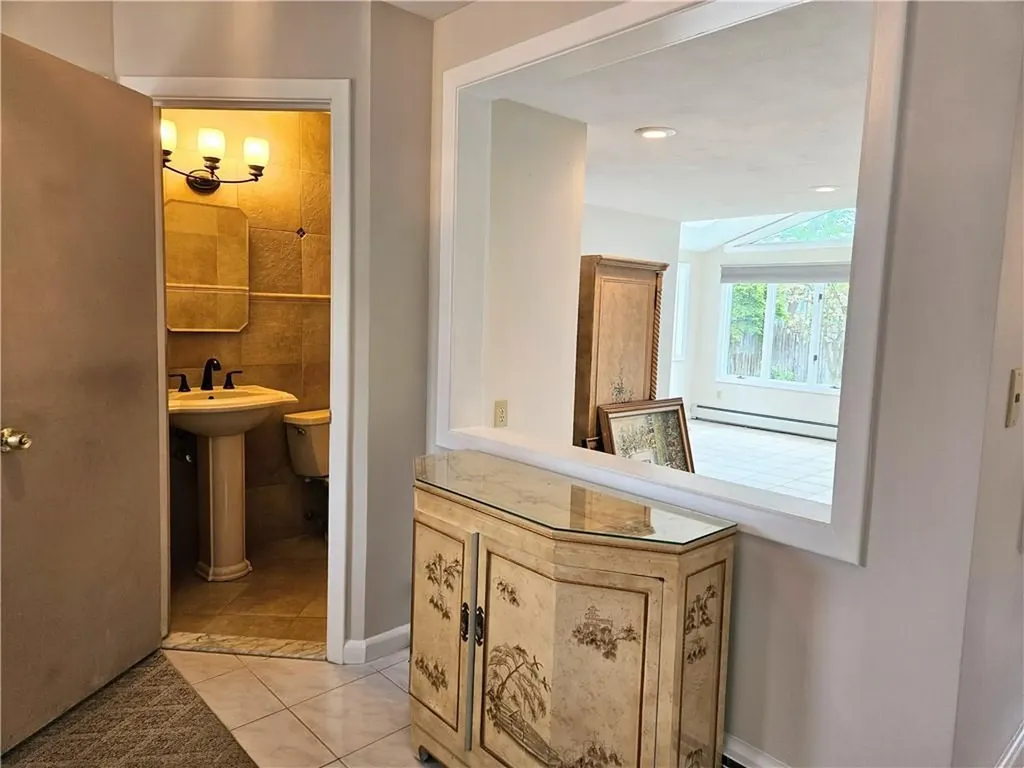66 East Bel Air Road Cranston RI 02920