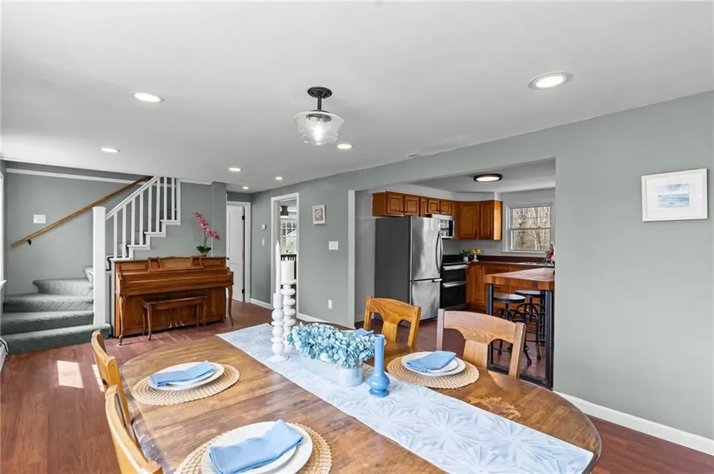 4 Sherbrooke Road Barrington RI 02806