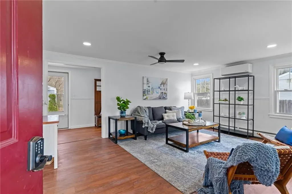 4 Sherbrooke Road Barrington RI 02806