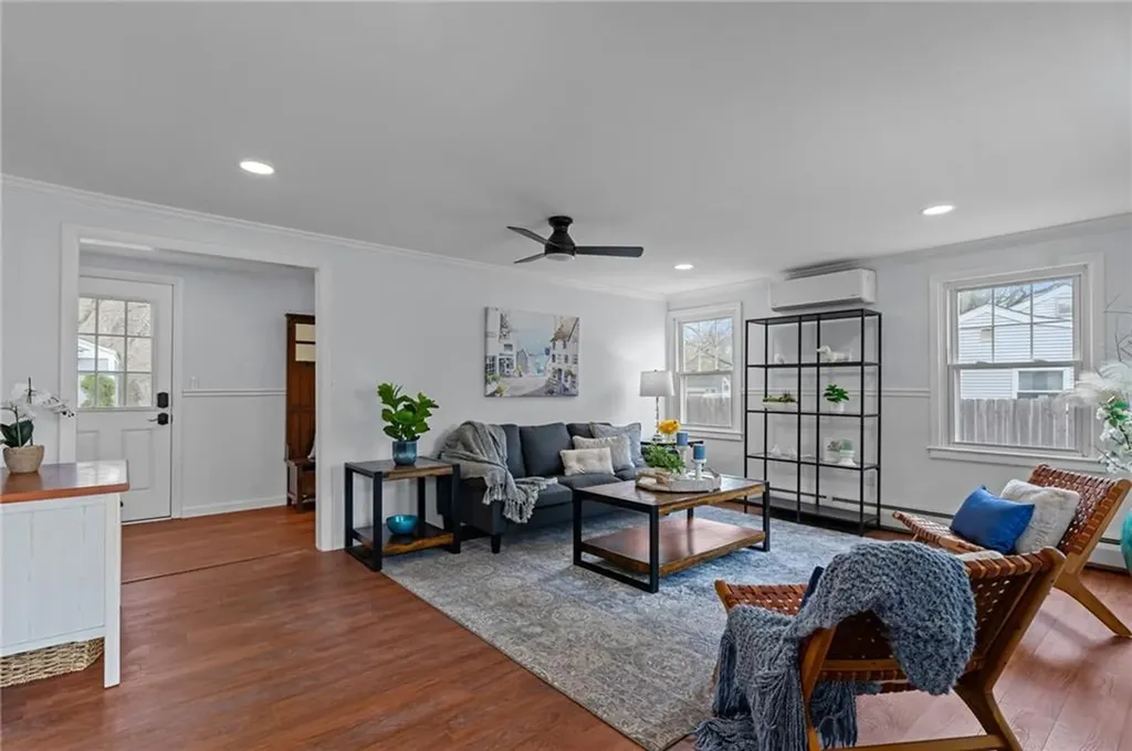 4 Sherbrooke Road Barrington RI 02806