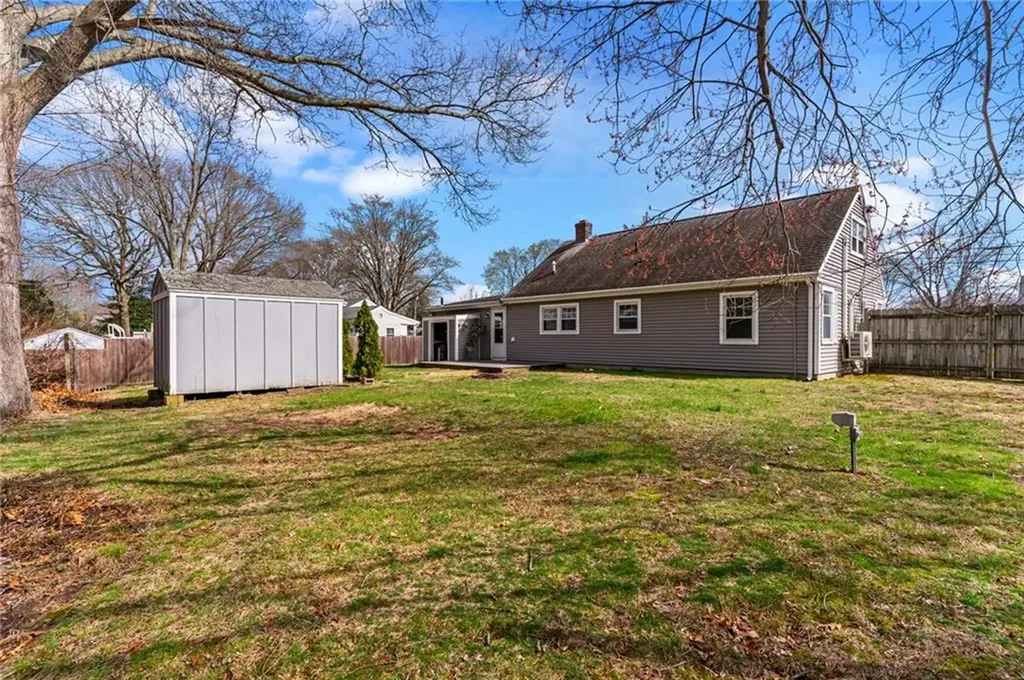 4 Sherbrooke Road Barrington RI 02806