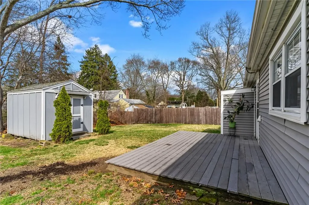 4 Sherbrooke Road Barrington RI 02806