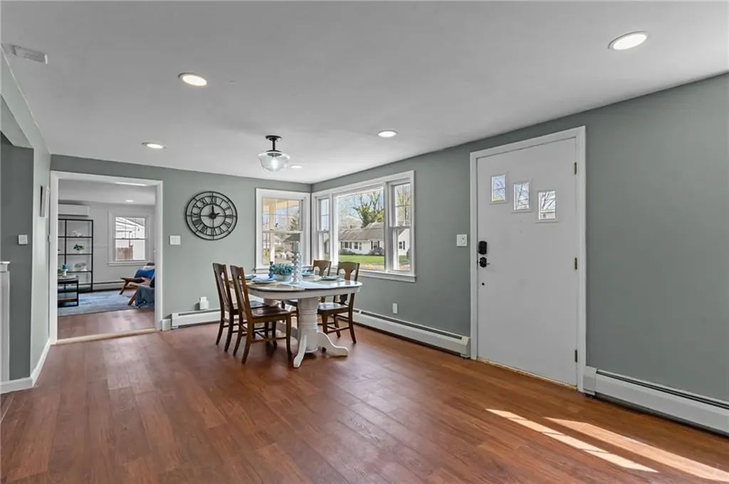 4 Sherbrooke Road Barrington RI 02806