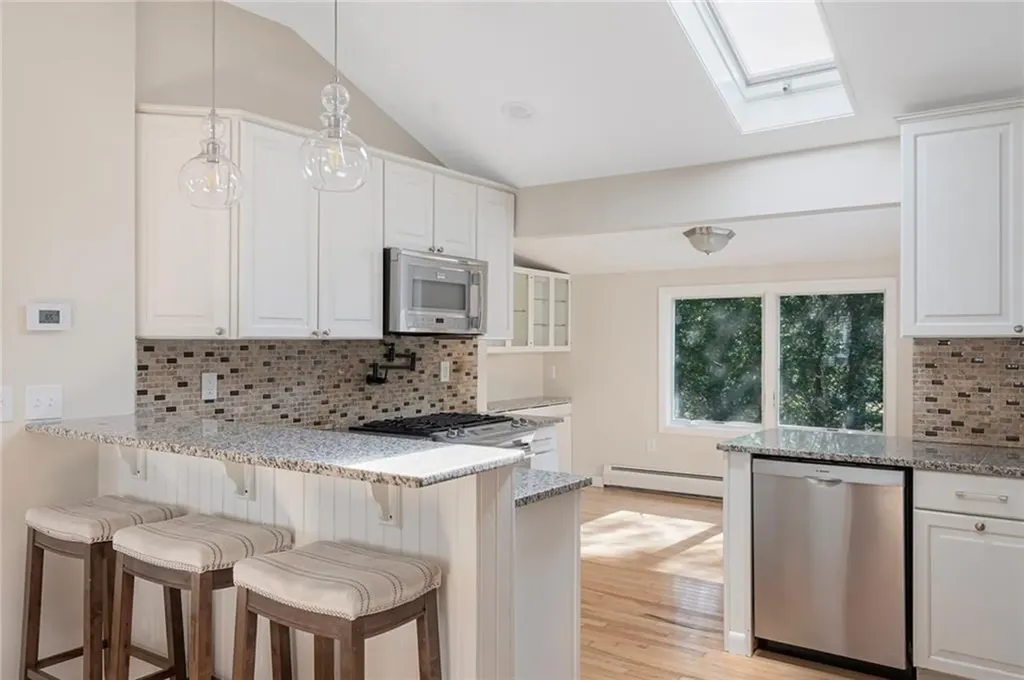 10 Virginia Road Barrington RI 02806