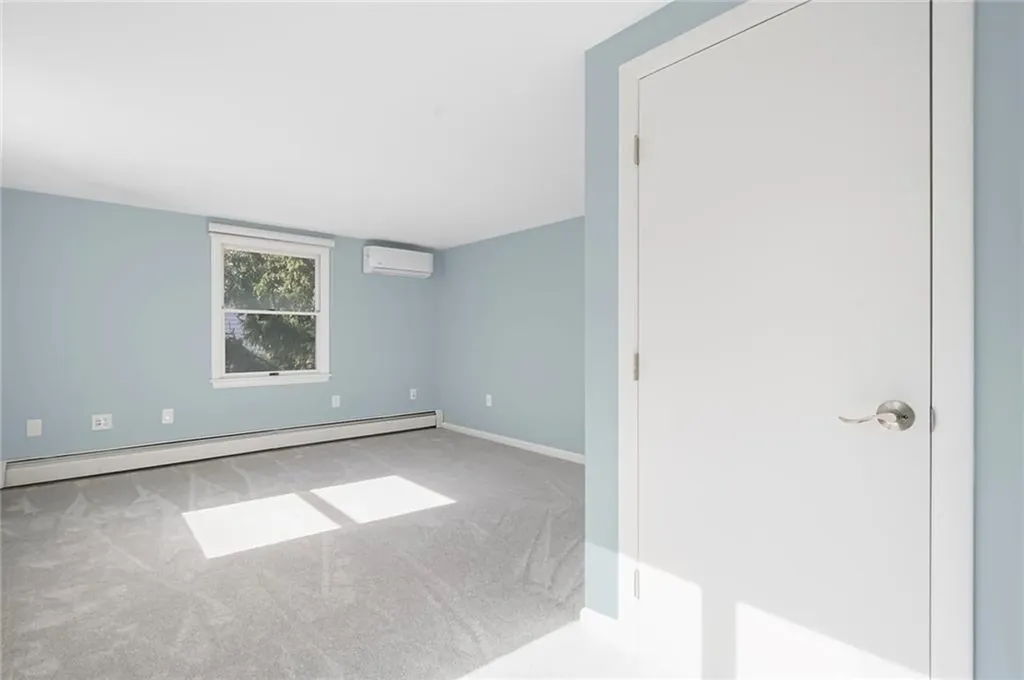 10 Virginia Road Barrington RI 02806