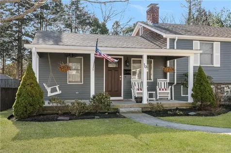 10 Virginia Road Barrington RI 02806