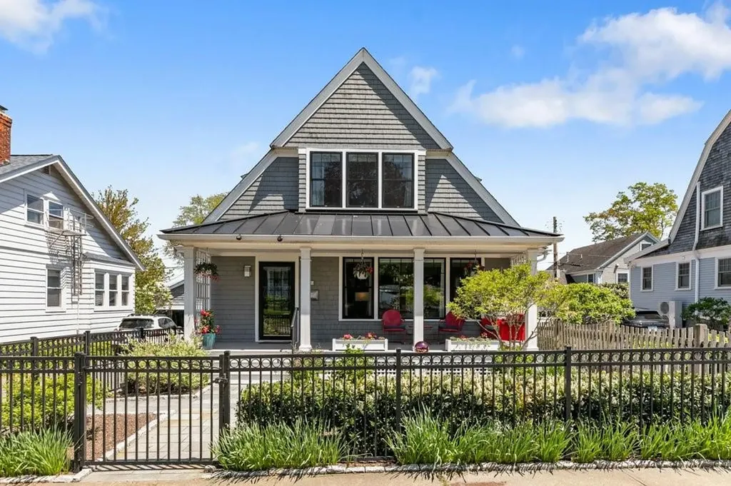 224 Gibbs Avenue Newport RI 02840