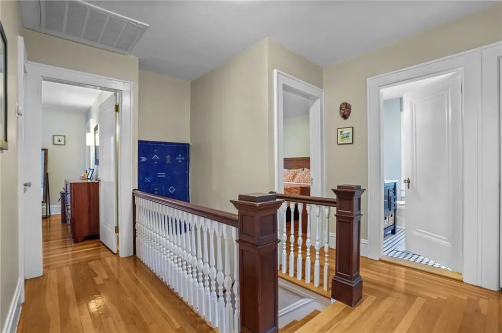124 Jastram Street Providence RI 02908