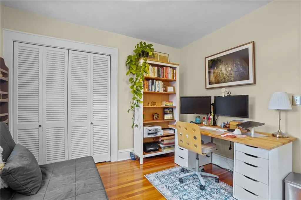 124 Jastram Street Providence RI 02908