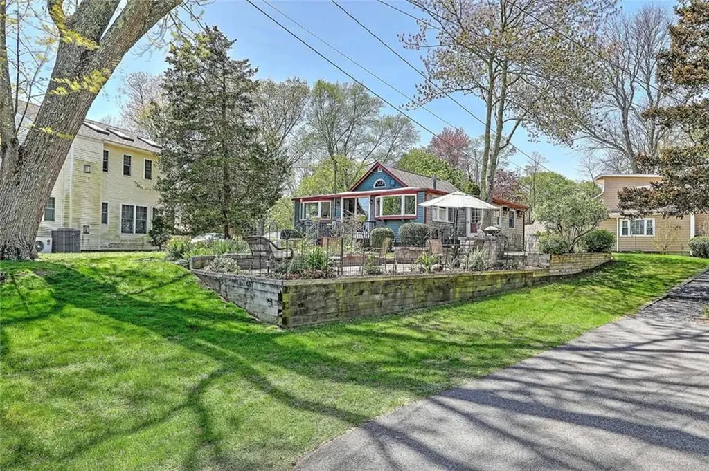 600 Cole Farm Road Warwick RI 02889