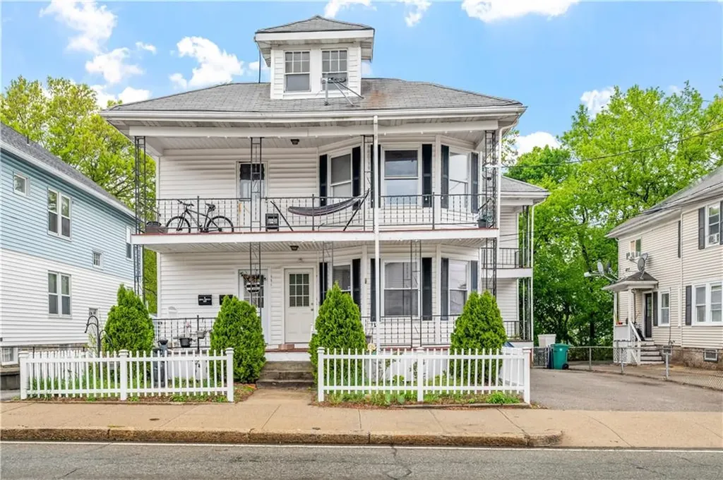 645 Providence Street Woonsocket RI 02895