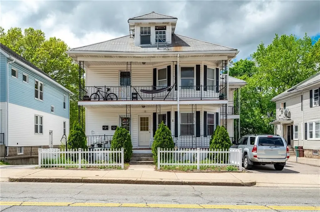 645 Providence Street Woonsocket RI 02895