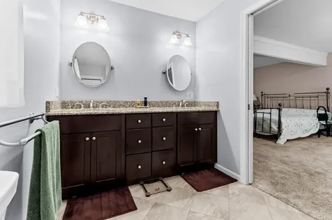 1740 Bulgarmarsh Road Tiverton RI 02878