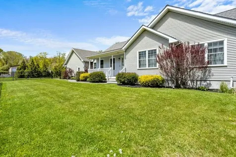 1740 Bulgarmarsh Road Tiverton RI 02878