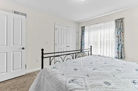 1740 Bulgarmarsh Road Tiverton RI 02878