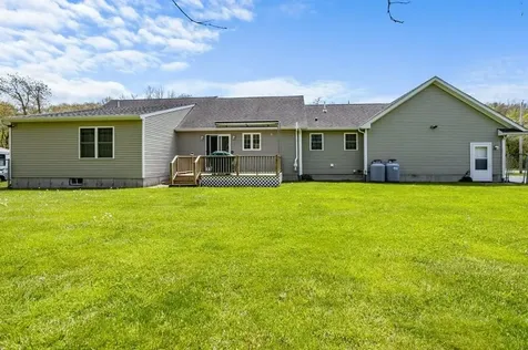 1740 Bulgarmarsh Road Tiverton RI 02878