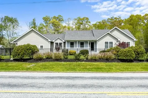 1740 Bulgarmarsh Road Tiverton RI 02878