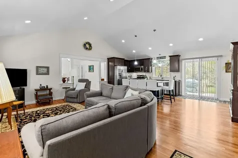 1740 Bulgarmarsh Road Tiverton RI 02878