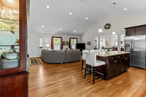 1740 Bulgarmarsh Road Tiverton RI 02878