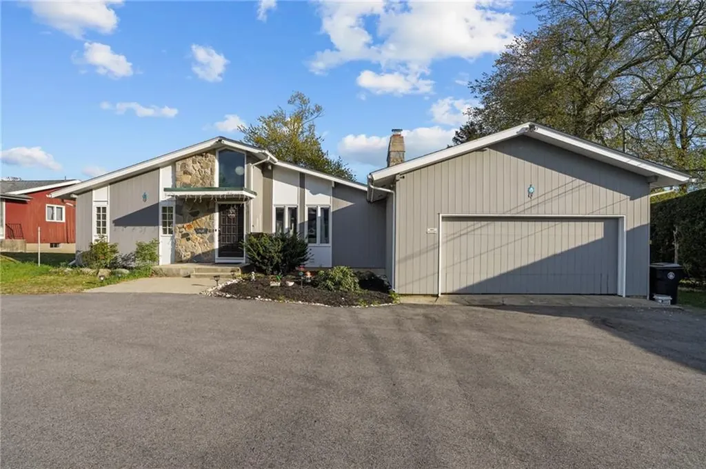 37 Pinewood Drive North Providence RI 02904
