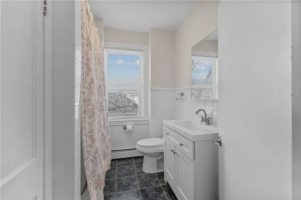 12 Tiffany Street Providence RI 02908