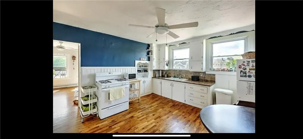 12 Tiffany Street Providence RI 02908