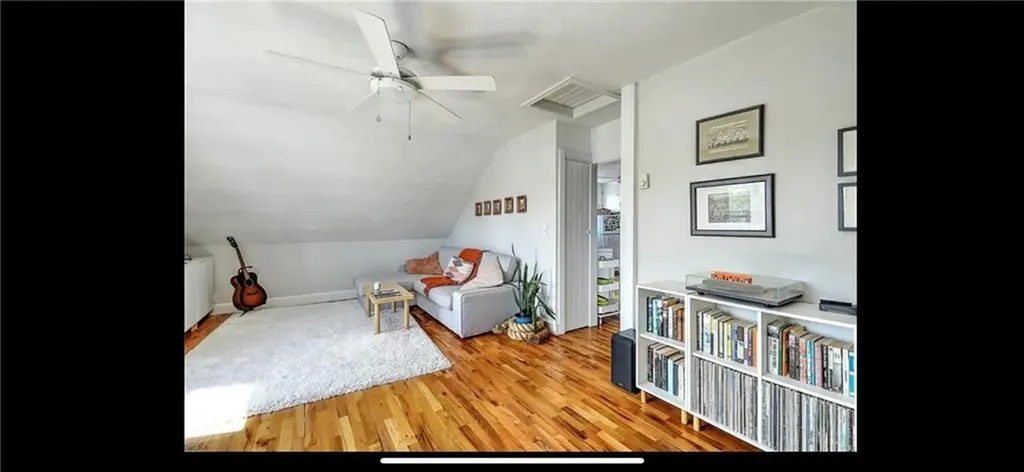 12 Tiffany Street Providence RI 02908