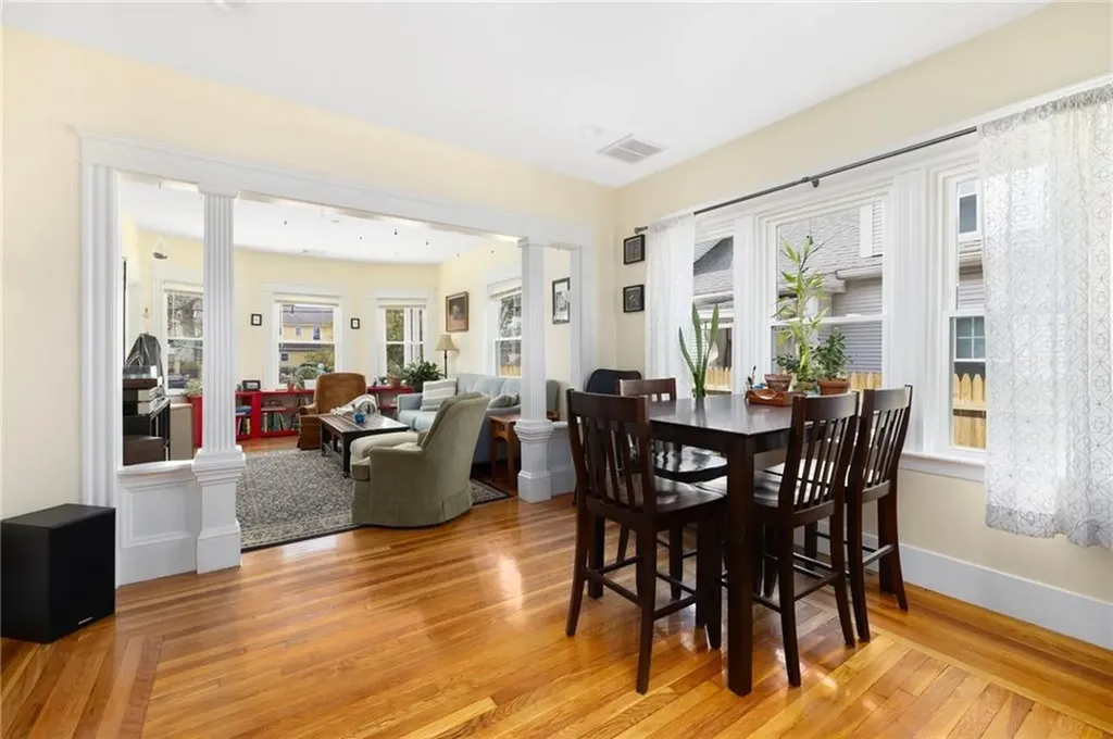 131 Carr Street Providence RI 02905