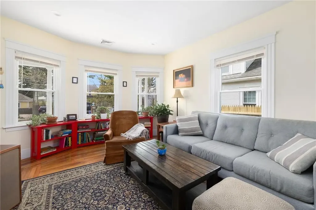 131 Carr Street Providence RI 02905