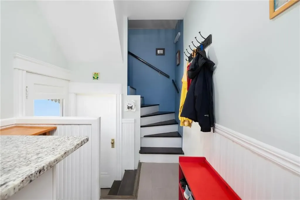 131 Carr Street Providence RI 02905