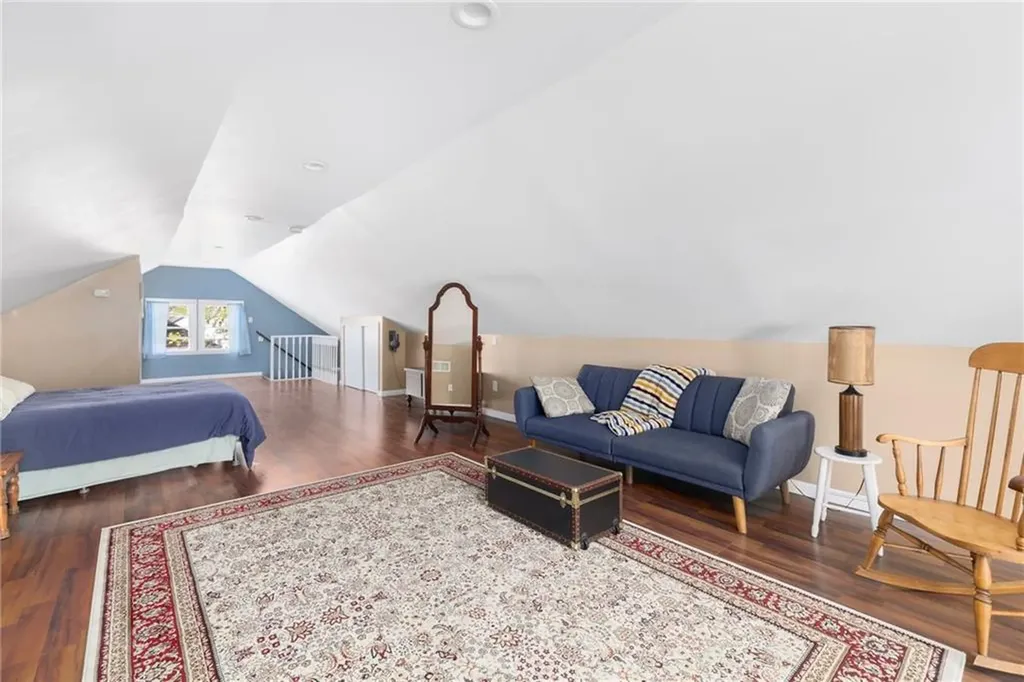 131 Carr Street Providence RI 02905