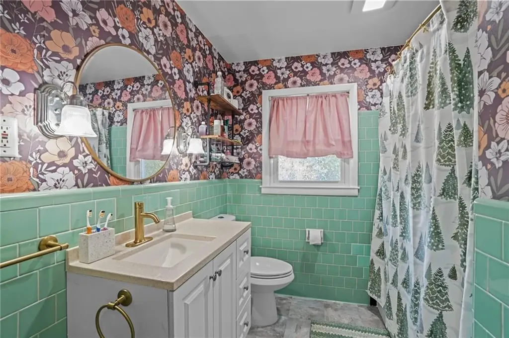 14 Simpson Street North Providence RI 02911