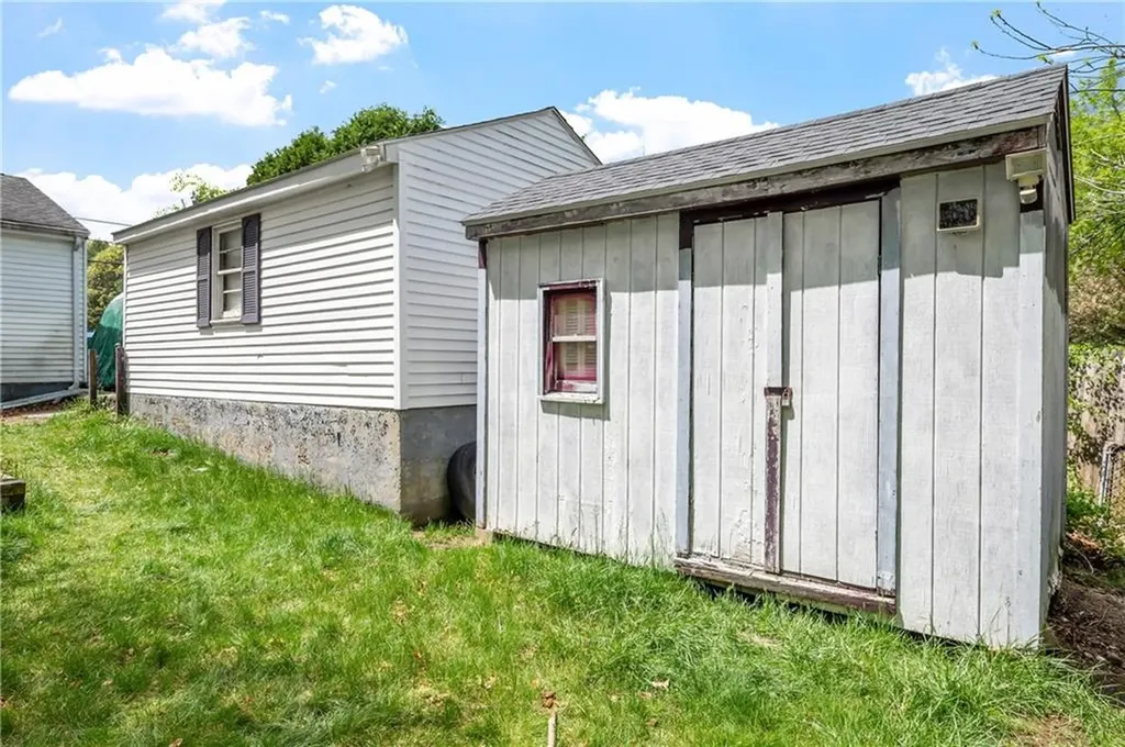 227 Avenue A Woonsocket RI 02895