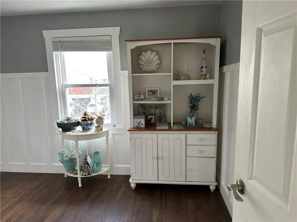 26 Raymond Street Coventry RI 02816