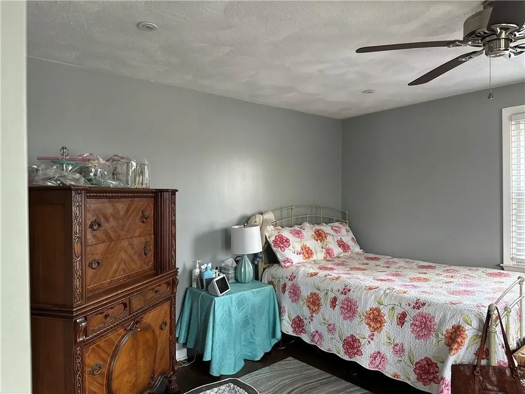 26 Raymond Street Coventry RI 02816
